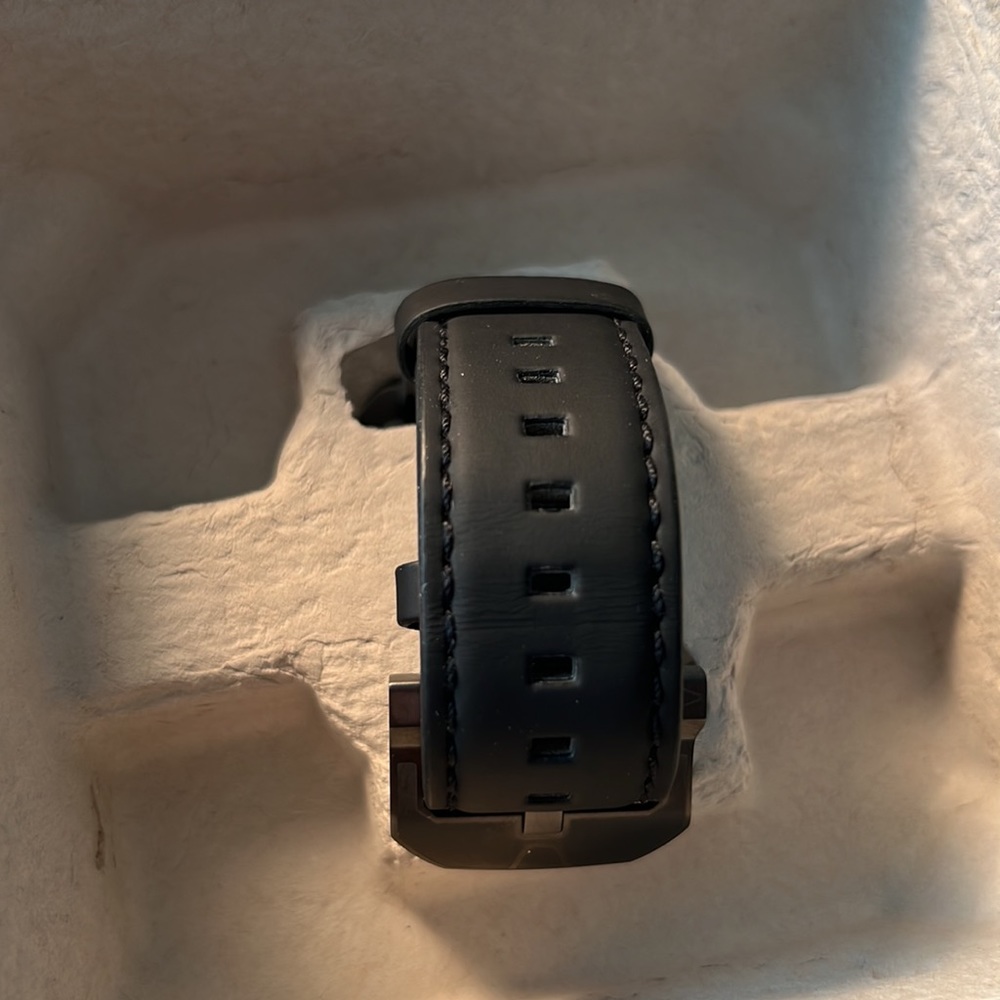 Brand new! Original Box and papers. Seven Friday automatic movement watch. - Picture 13 of 15